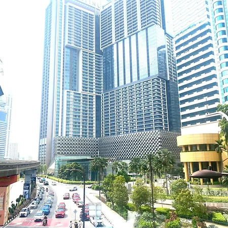 Easten Super Suites Platinum Klcc